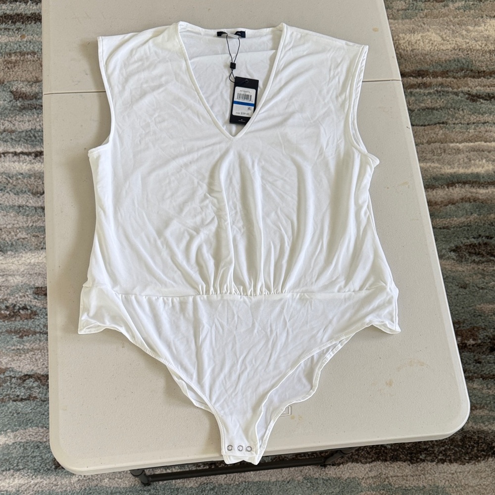 Tommy Hilfiger White V-Neck Bodysuit